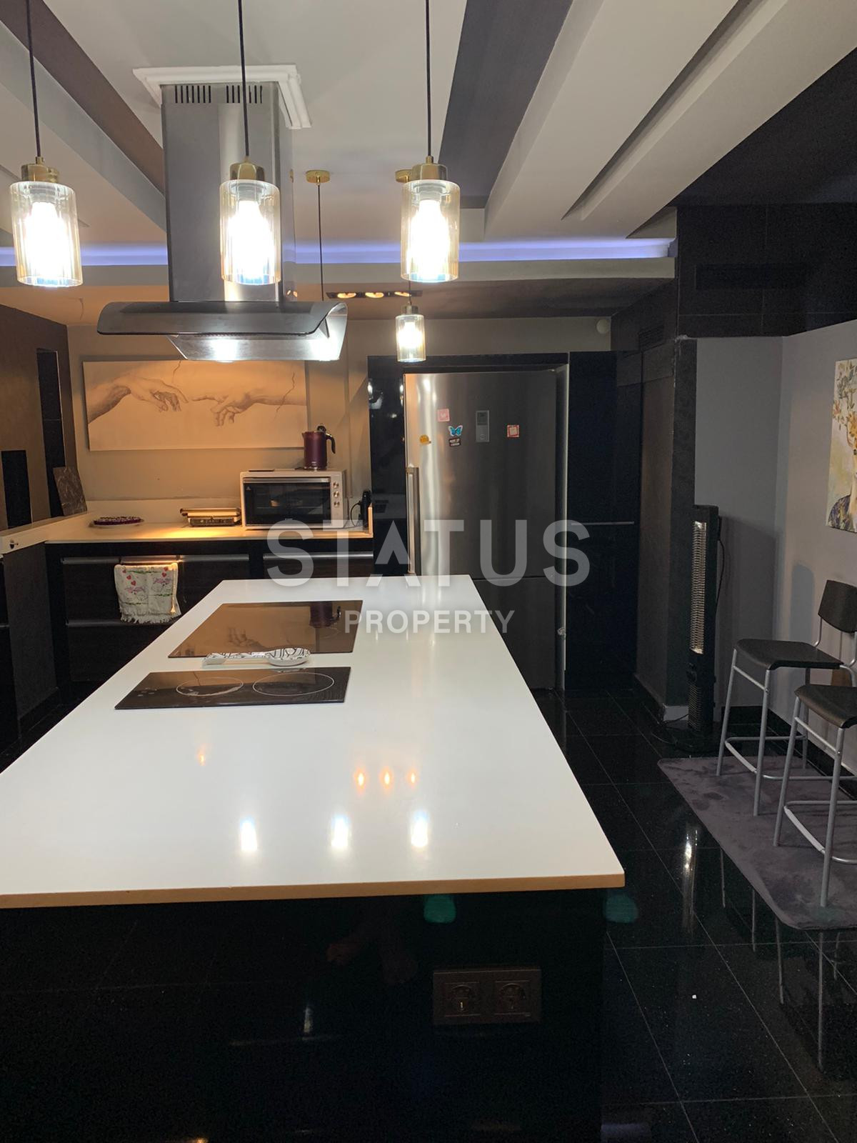 Дизайнерский дуплекс 5+1 с видом на море в спальном элитном районе Буюкхасбахче в центральной части Аланьи. 285м2 фото 15