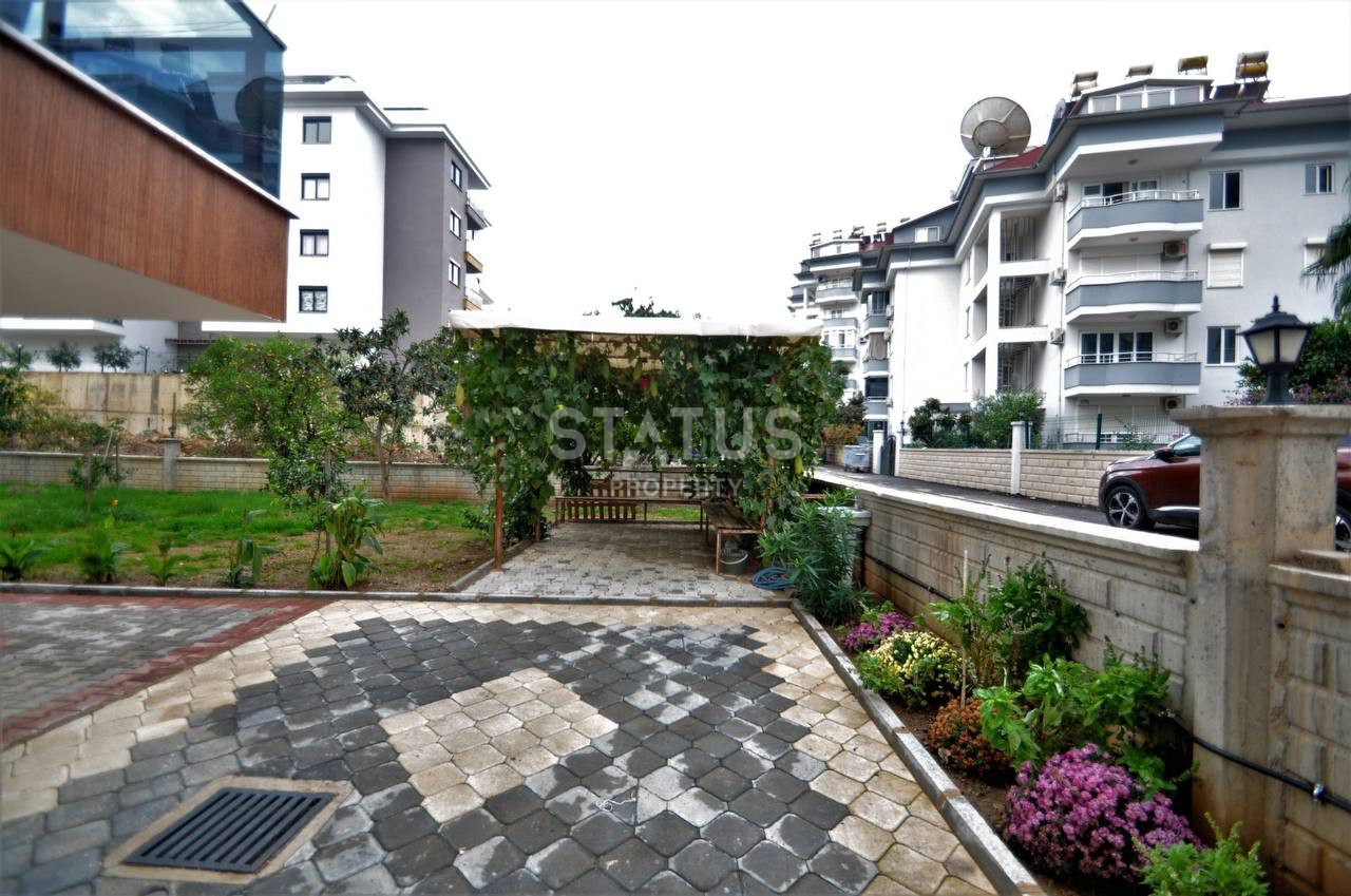 Three-room furnished apartment in a new building in the OBA area. 80m2 фото 9