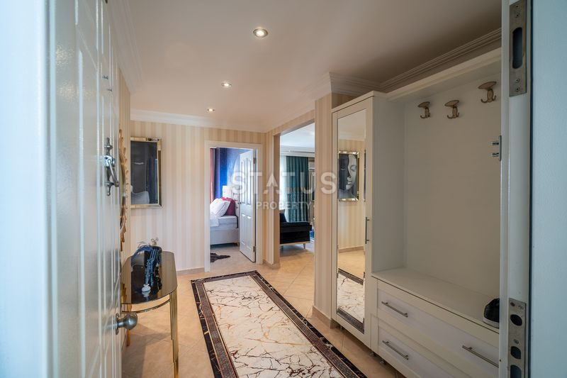 Шикарная трёхкомнатная меблированная квартира с видом на море в Махмутларе. 120м2 фото 4