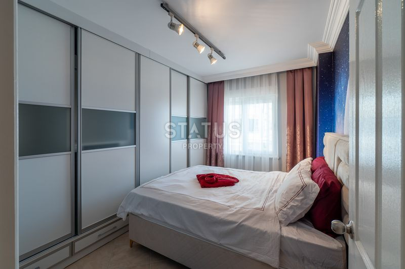 Шикарная трёхкомнатная меблированная квартира с видом на море в Махмутларе. 120м2 фото 5