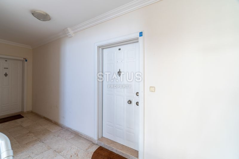 Шикарная трёхкомнатная меблированная квартира с видом на море в Махмутларе. 120м2 фото 13