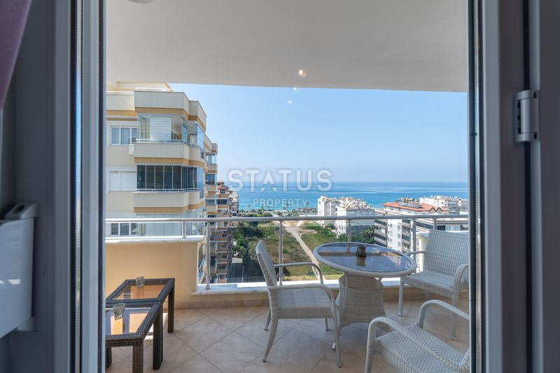 Шикарная трёхкомнатная меблированная квартира с видом на море в Махмутларе. 120м2 фото 18