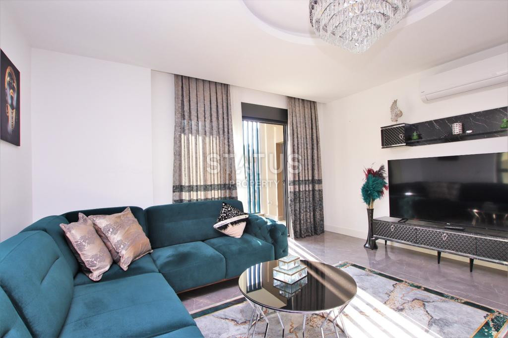 Four-room apartment by the sea with luxury furniture and appliances. 120m2 фото 3