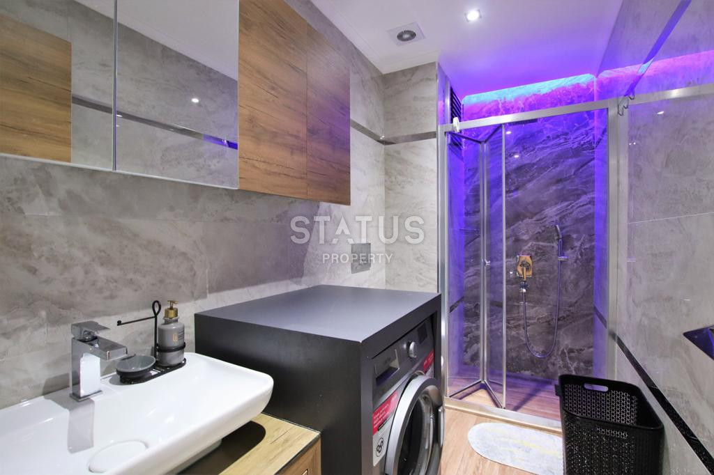 Four-room apartment by the sea with luxury furniture and appliances. 120m2 фото 10