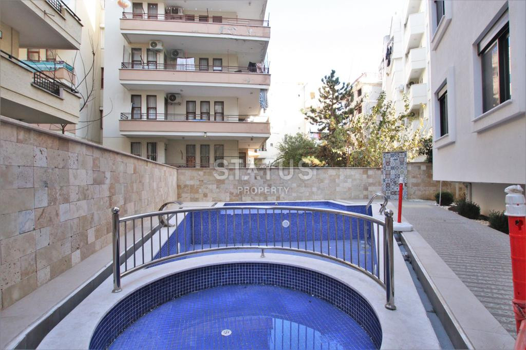 Four-room apartment by the sea with luxury furniture and appliances. 120m2 фото 17