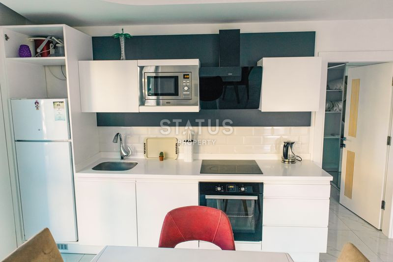 Three-room turnkey apartment in the most popular residential complex in the Cleopatra Beach area. 100m2 фото 7