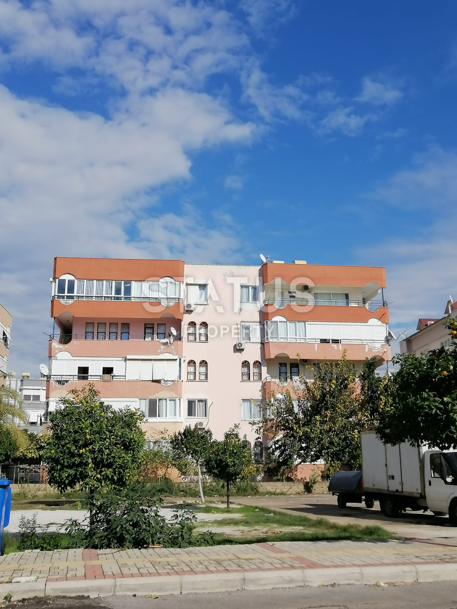 Просторная трёхкомнатная квартира всего в 150м от моря. 125м2 фото 3