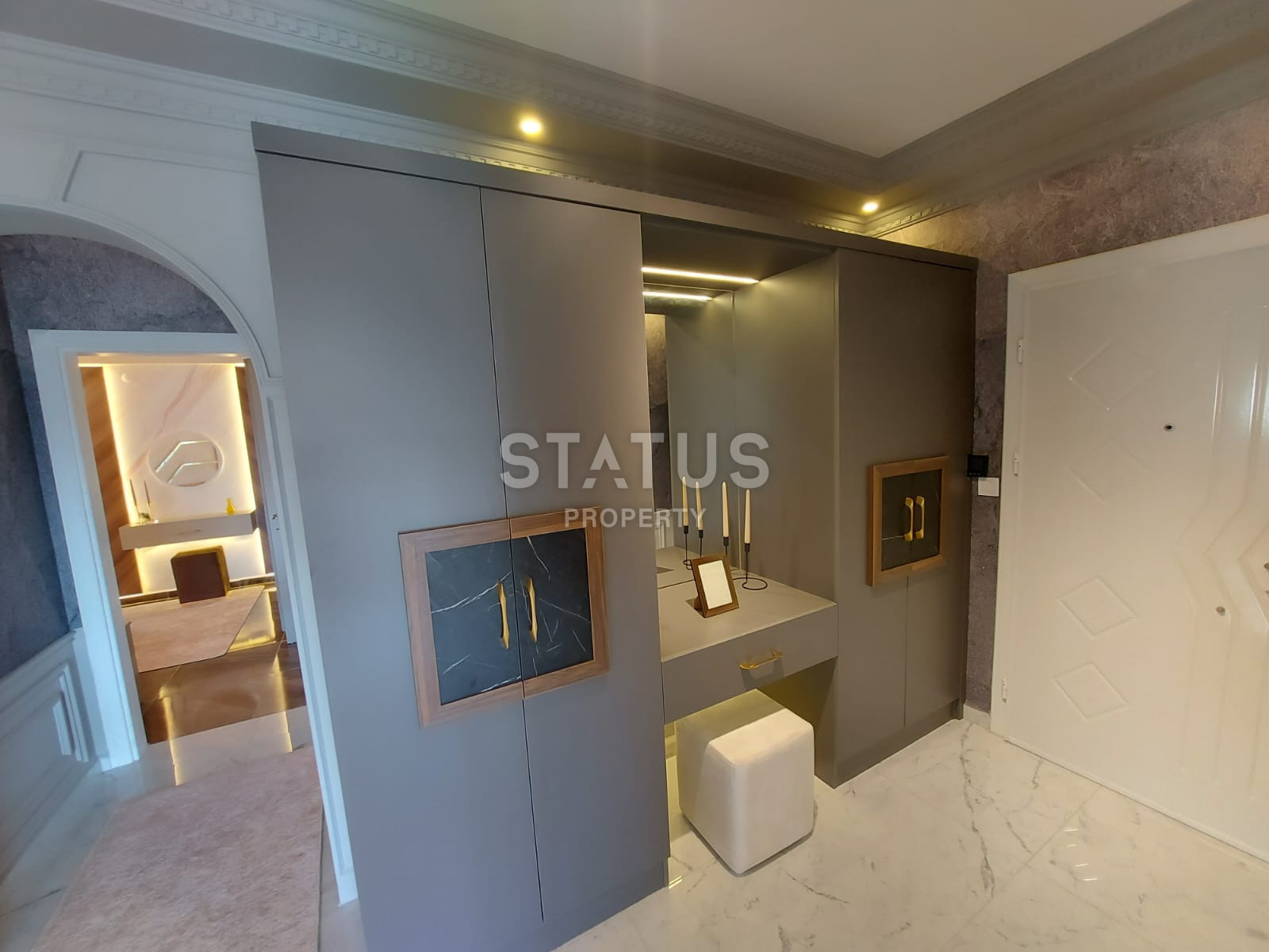 Уютная меблированная квартира в 100м от моря в Махмутларе. 115м2 фото 23