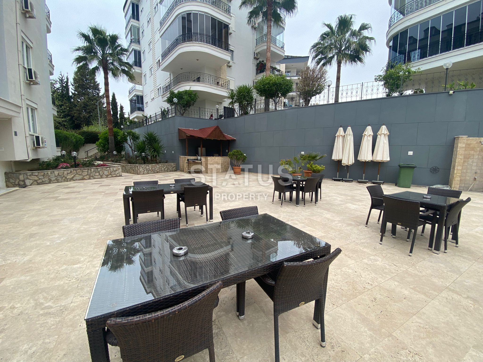 Трёхкомнатная квартира с собственным личным садом у моря в районе ОБА. 100м2 фото 10