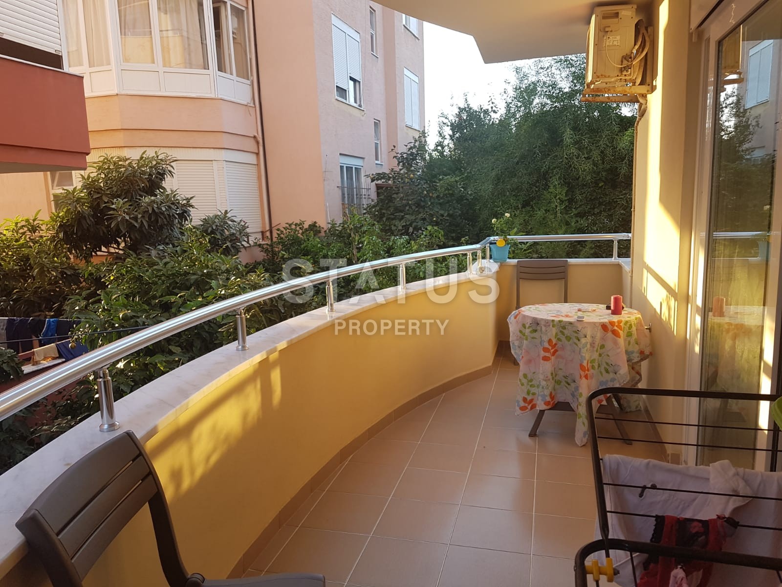 Недорогая квартира в Махмутларе с мебелью большой площади 80 кв.м. фото 4