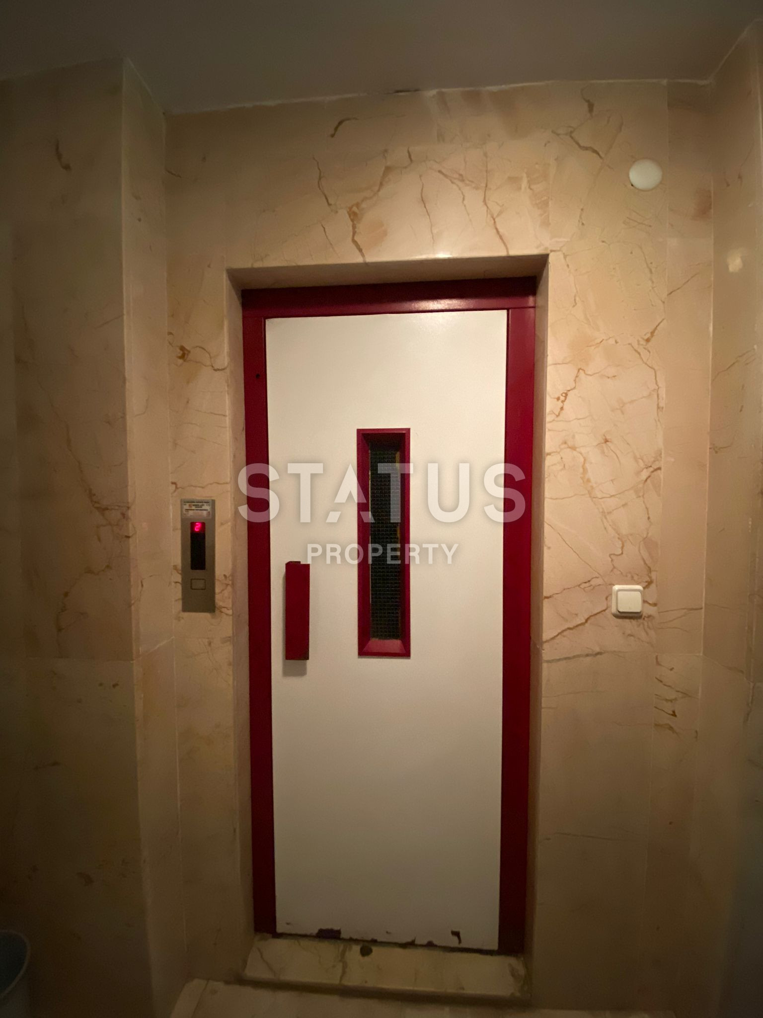 Четырёхкомнатная квартира с отдельной кухней в центральной части Аланьи. 150м2 фото 18