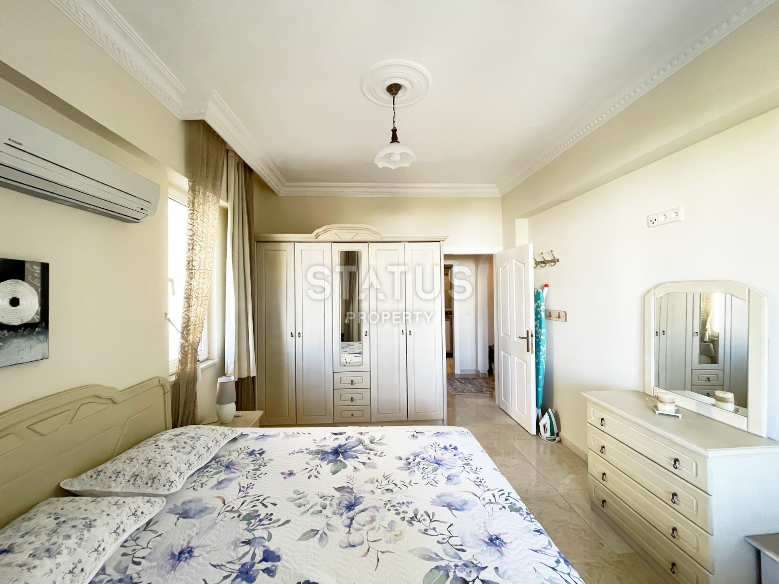 Очень просторная трёхкомнатная квартира в 150м от моря в ОБЕ. 130м2 фото 11