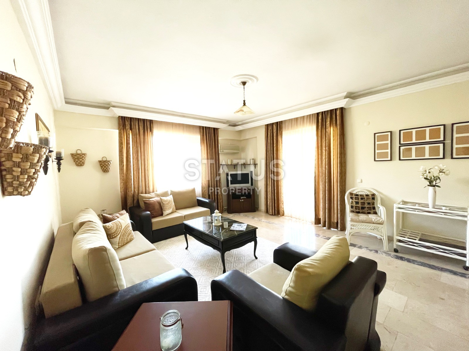 Очень просторная трёхкомнатная квартира в 150м от моря в ОБЕ. 130м2 фото 19