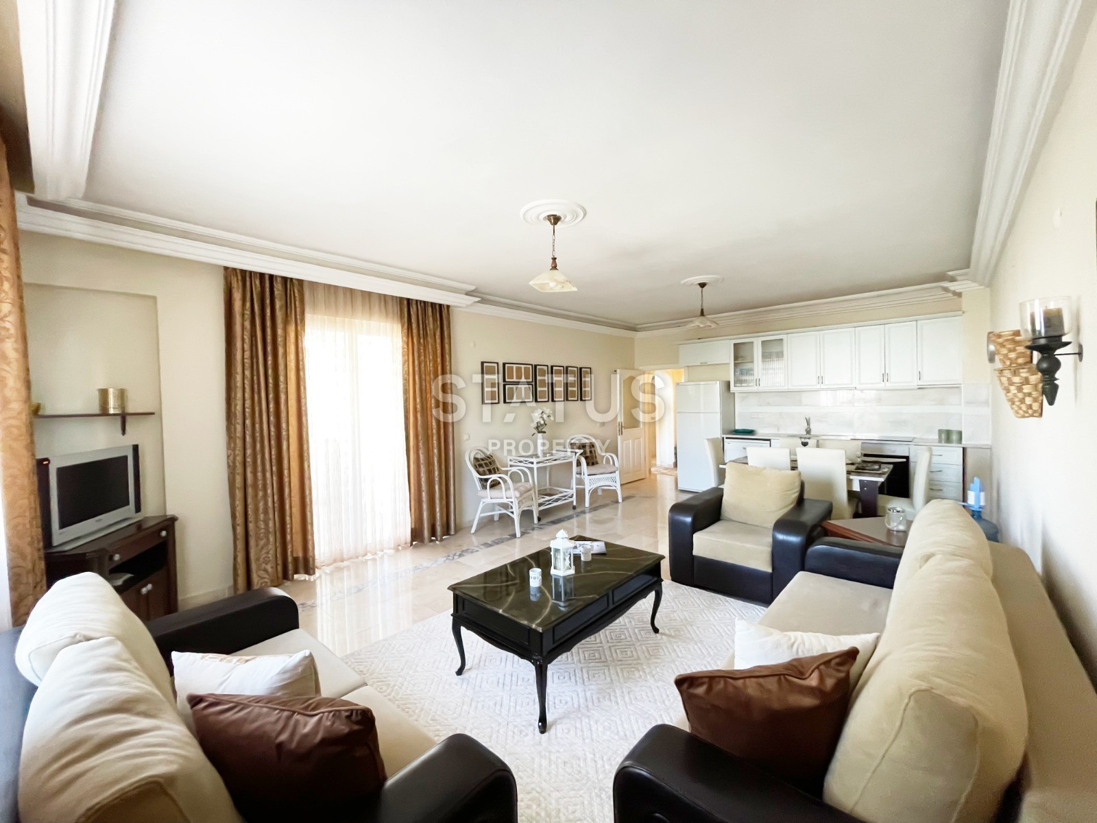 Очень просторная трёхкомнатная квартира в 150м от моря в ОБЕ. 130м2 фото 21