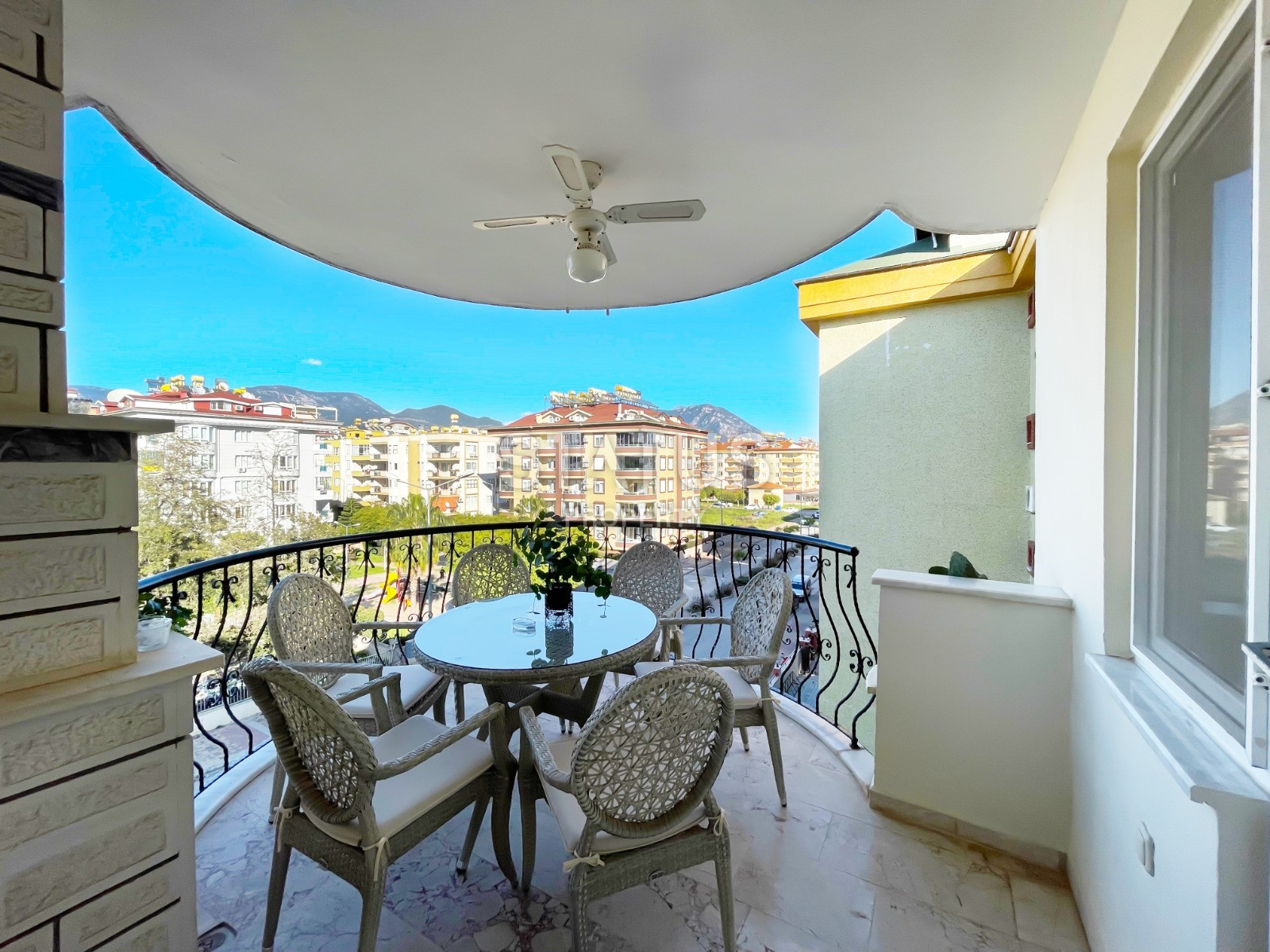 Очень просторная трёхкомнатная квартира в 150м от моря в ОБЕ. 130м2 фото 40