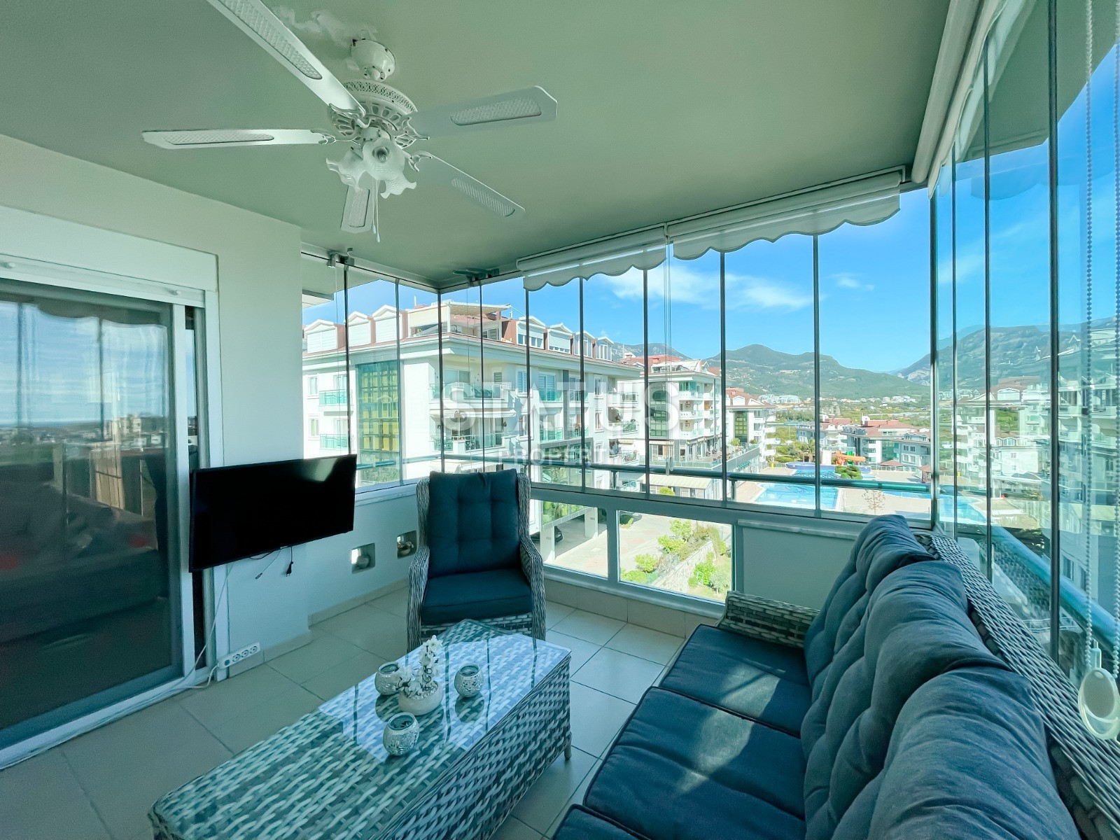 Turnkey penthouse with sea and mountain views 4+1 in a complex with luxurious infrastructure in Oba, 220 m2 фото 18