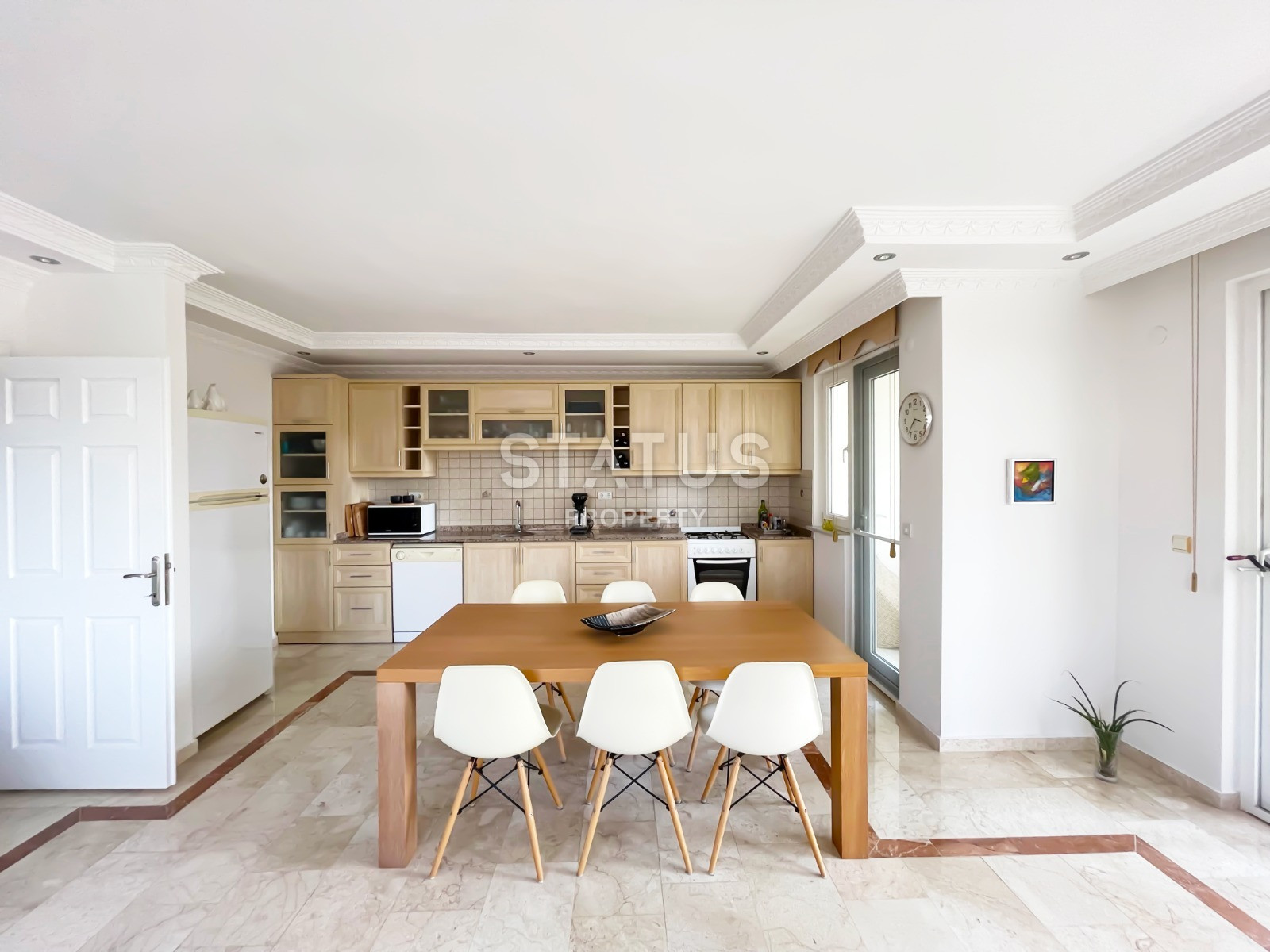 Furnished three-room apartment by the sea 100m from it in Mahmutlar district. 110m2 фото 20