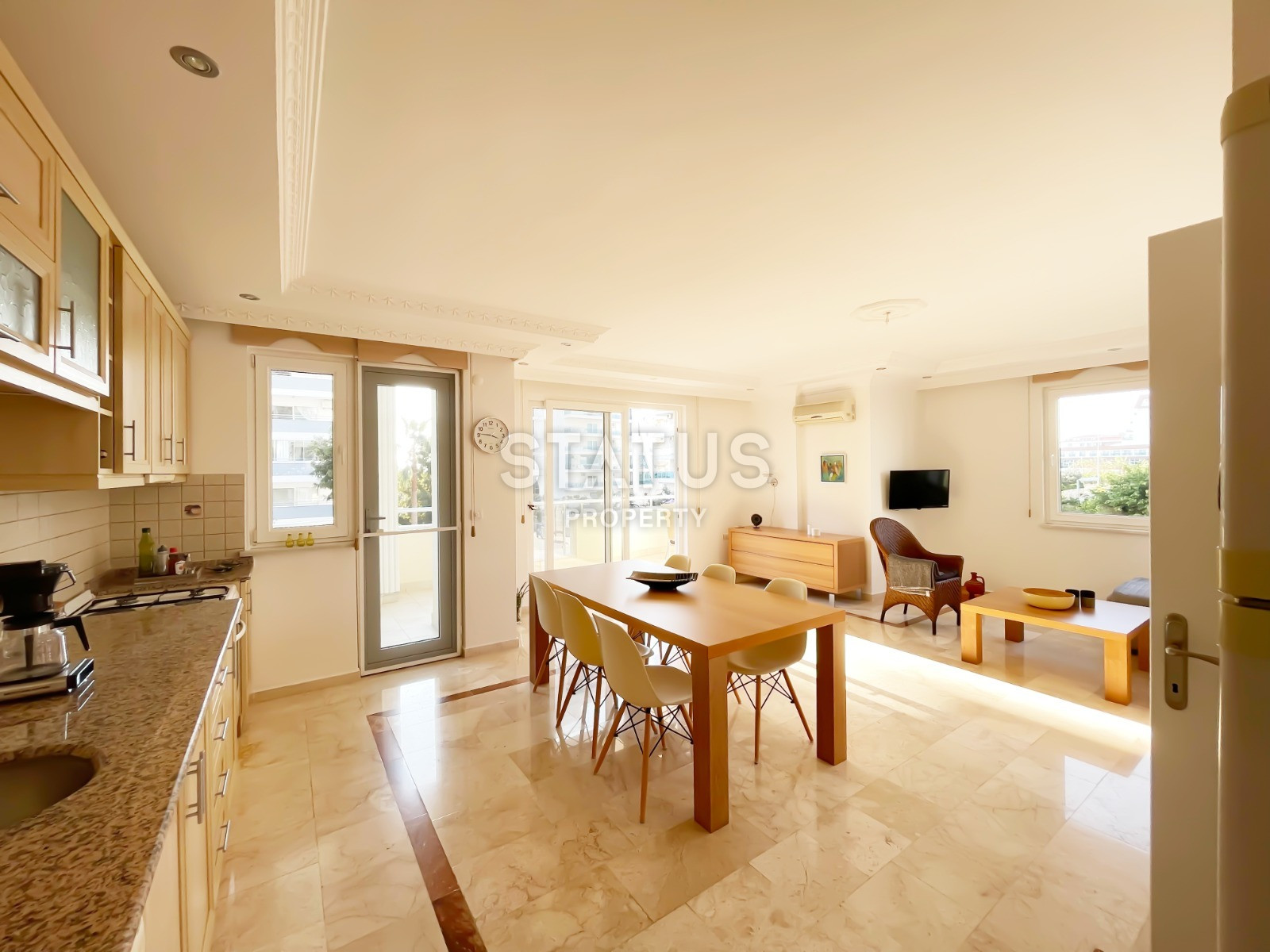 Furnished three-room apartment by the sea 100m from it in Mahmutlar district. 110m2 фото 28