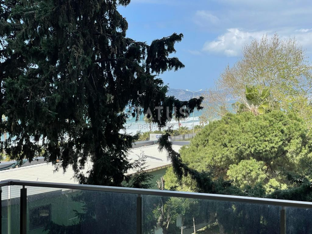 Three-room apartment 2+1 by the sea on the first coastline in Mahmutlar district, 95 m2. фото 16