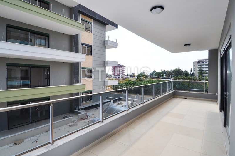 Absolutely new three-room apartment in a new complex, 105 m2 фото 8