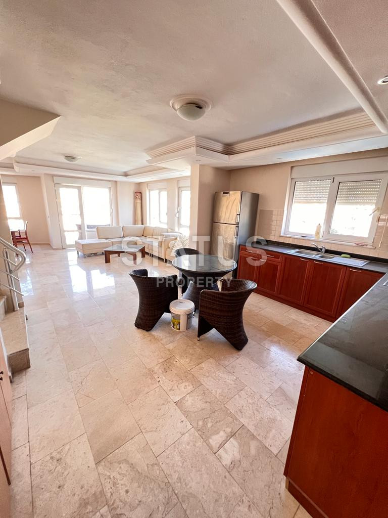 Three-room apartment furnished 2+2 by the sea in Alanya, 180 m2. фото 24