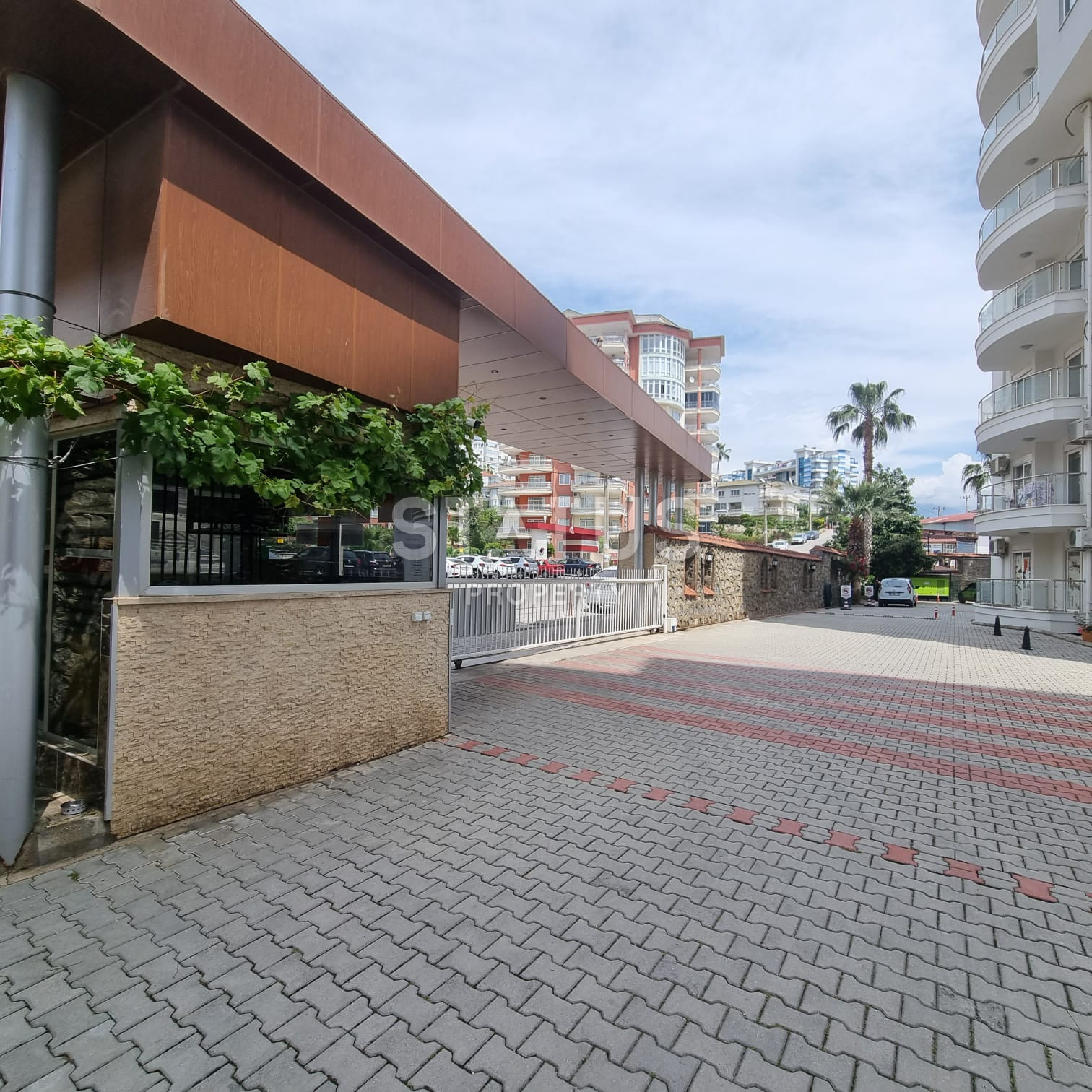 Luxury apartments in OBA, 120m2 фото 17