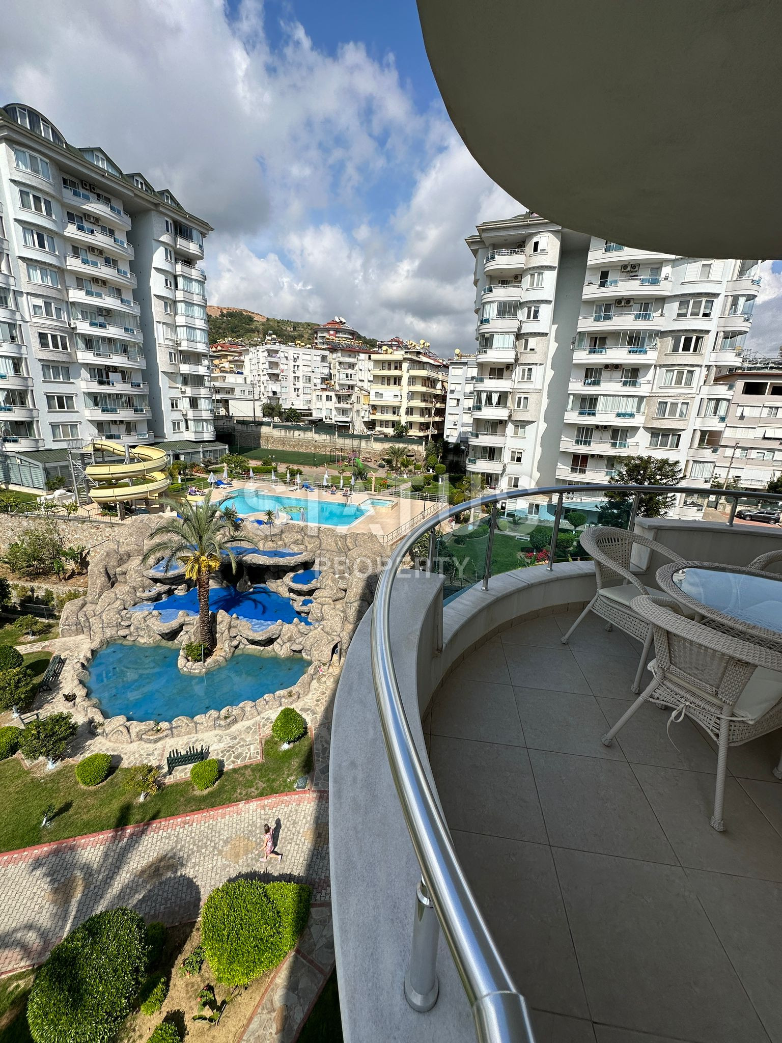 Меблированная квартира с двумя спальнями в элитном комплексе в районе Джикджилли. 138 м2 фото 30