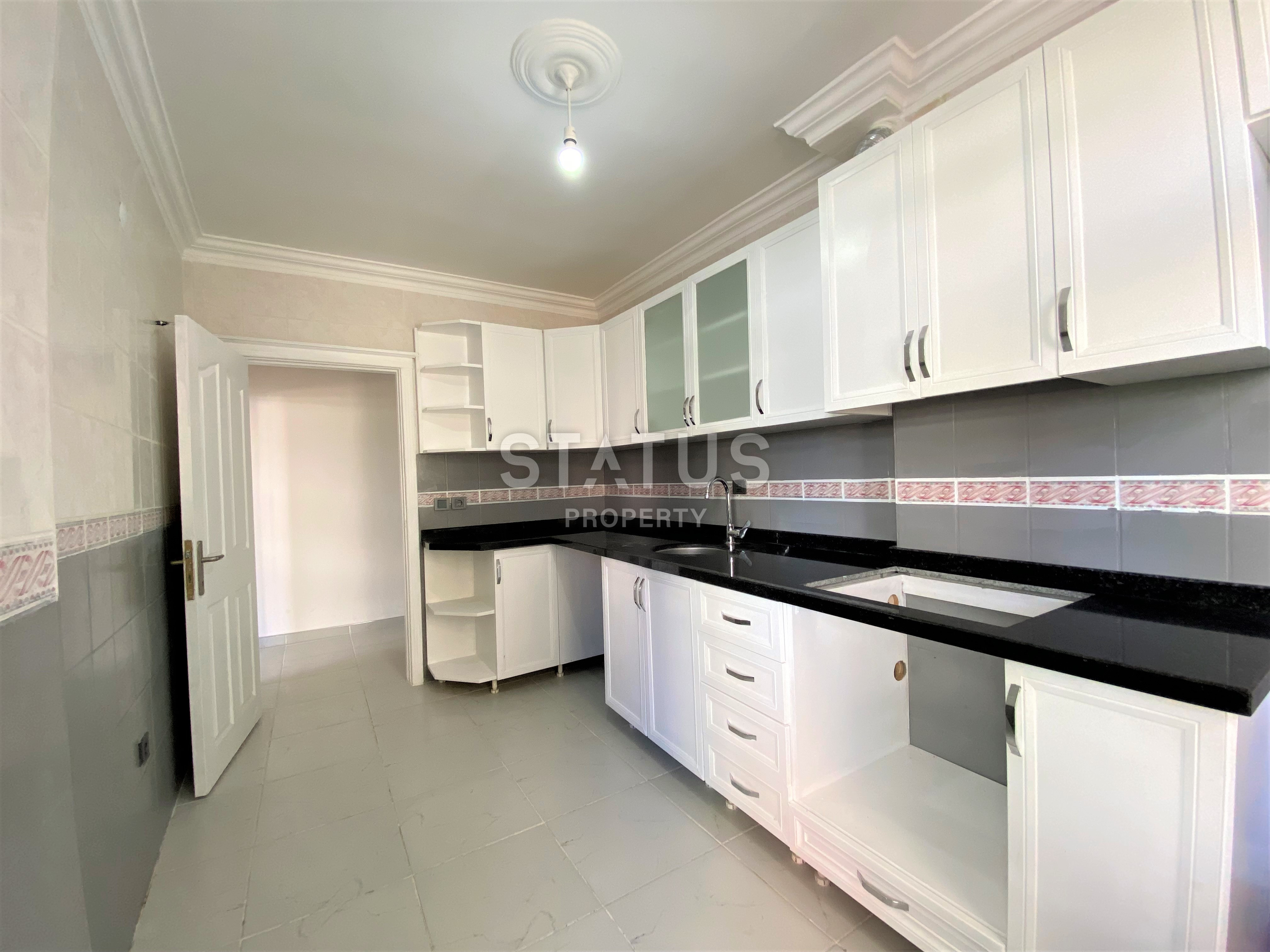 Трехкомнатная квартира с отдельной кухней, 120 м2 фото 15