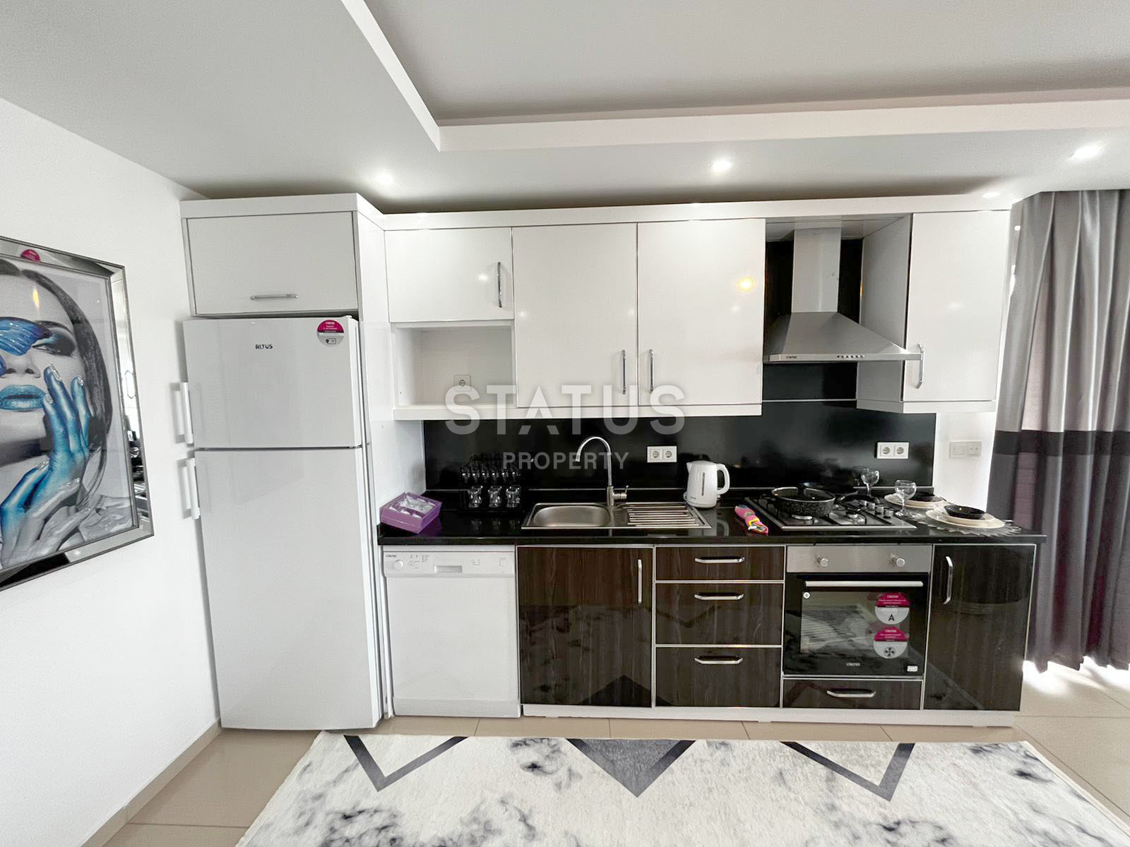 Comfortable three-room apartment 2+1 in Kargicak 115m2 with direct sea view. фото 3