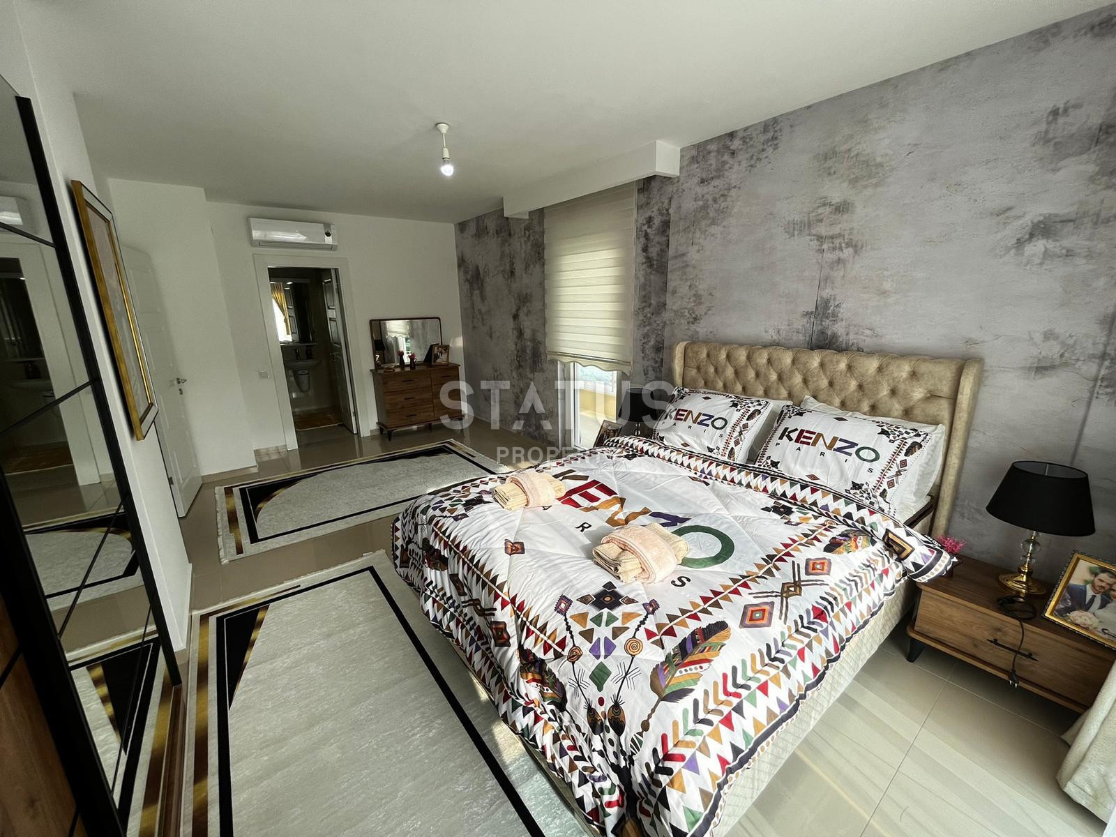 Comfortable three-room apartment 2+1 in Kargicak 115m2 with direct sea view. фото 5