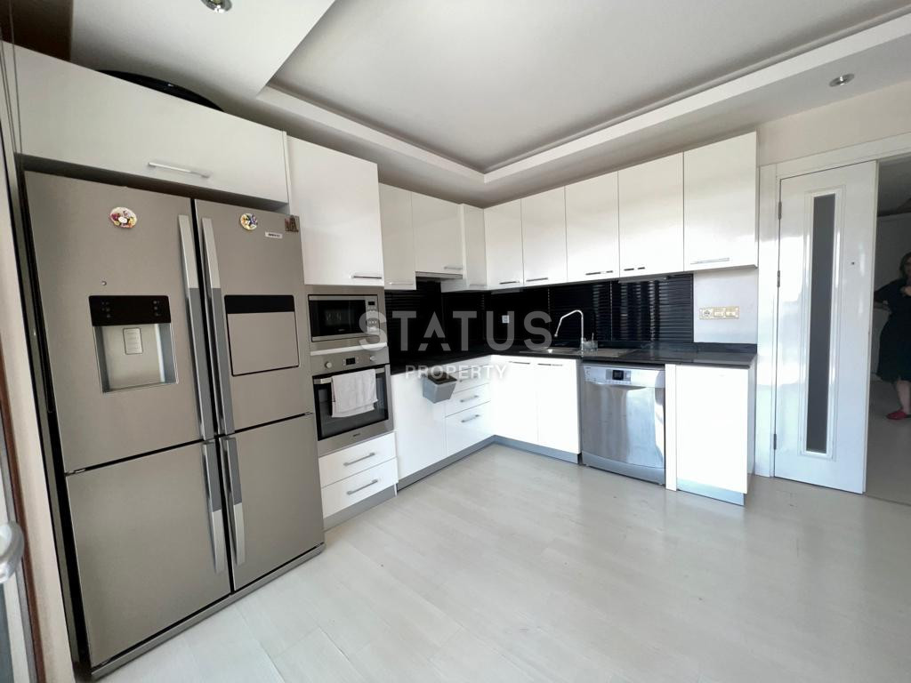 Просторная квартира с 3 спальными в 1 км от моря в районе Джикджилли. 185м2. фото 3