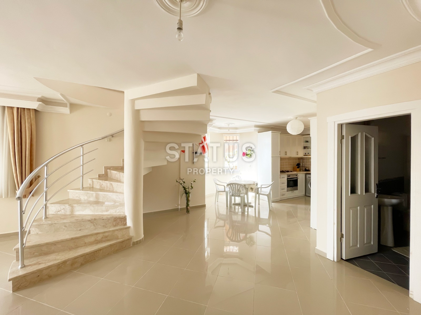 Шикарный дуплекс с видом на море и Кале в Аланий, 250м2. фото 3