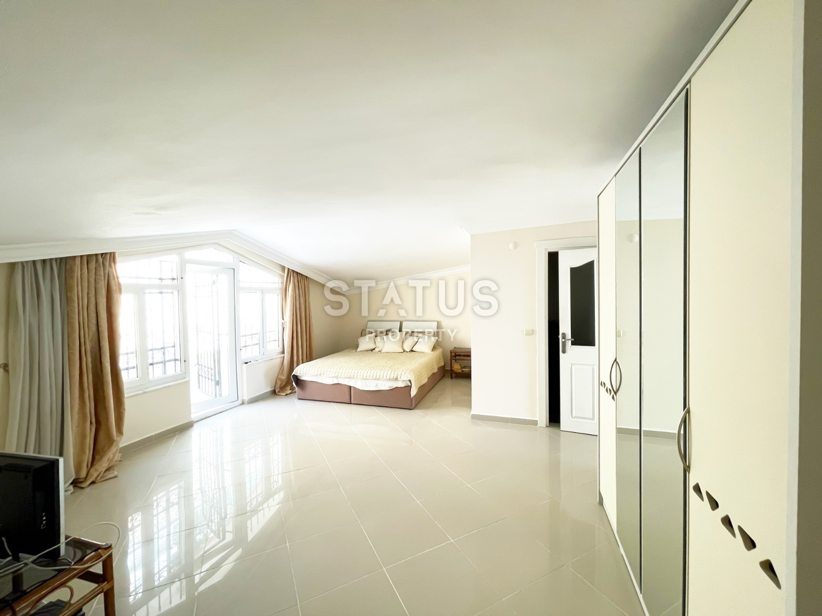 Шикарный дуплекс с видом на море и Кале в Аланий, 250м2. фото 9