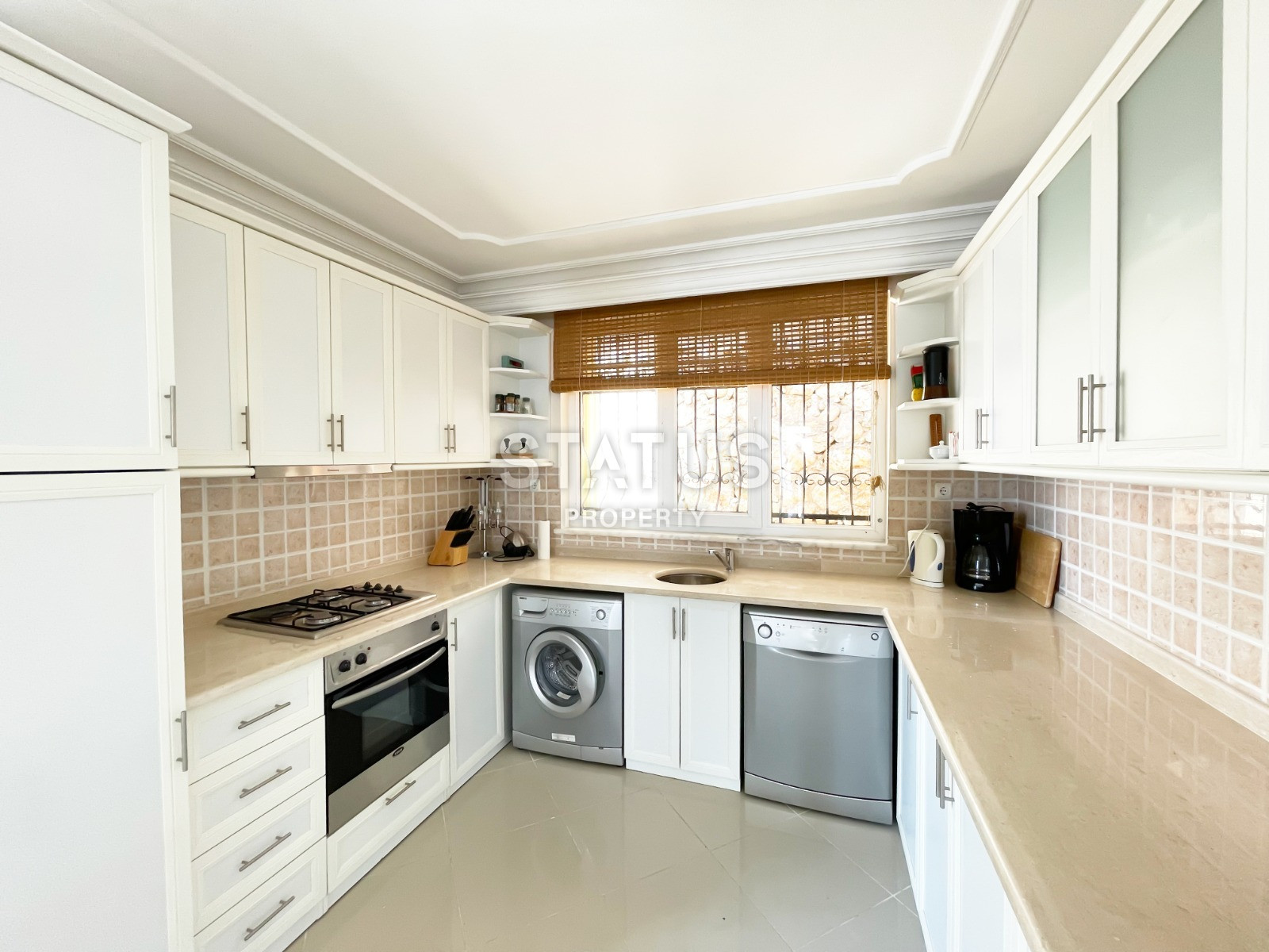 Шикарный дуплекс с видом на море и Кале в Аланий, 250м2. фото 17