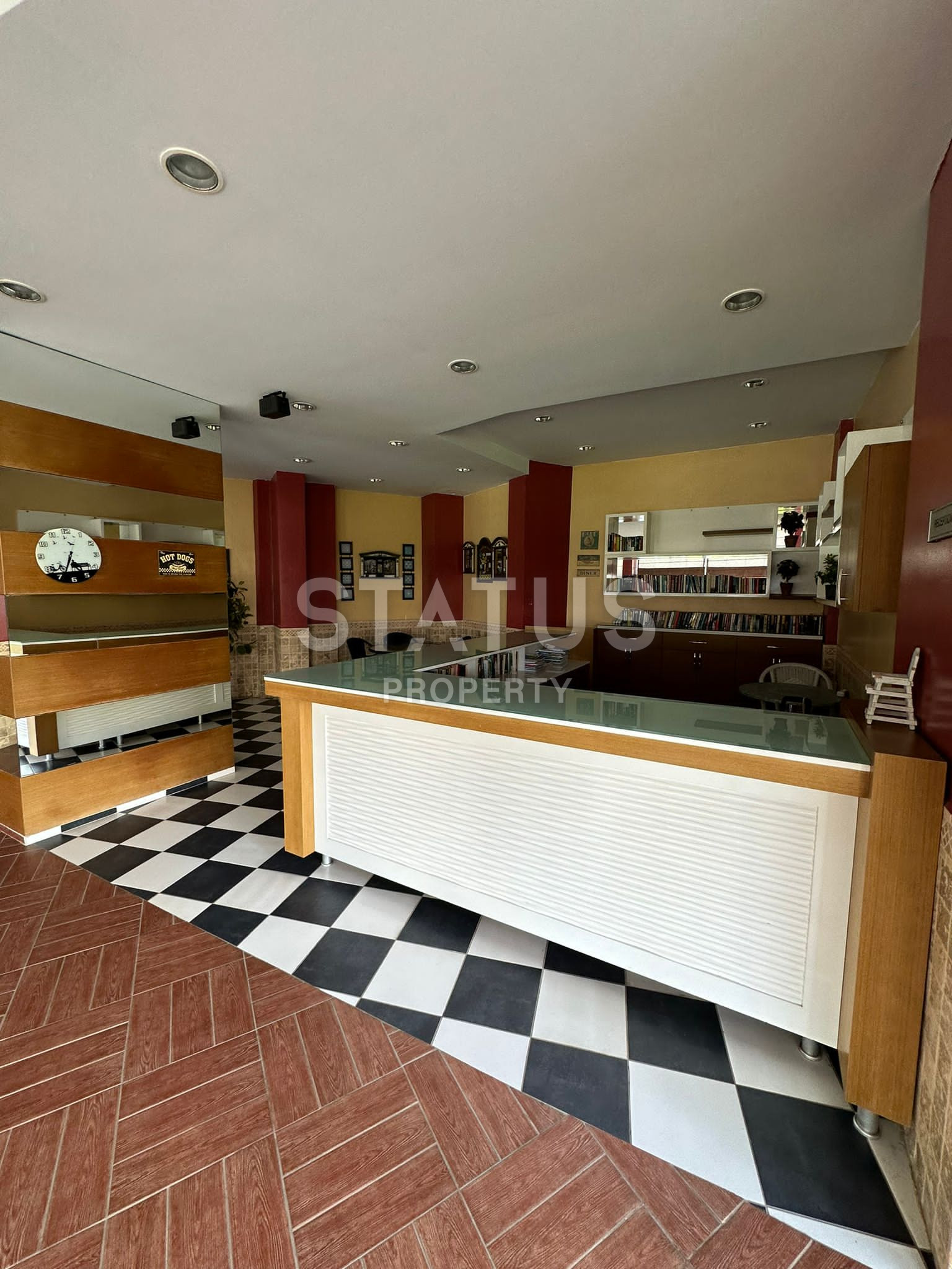 Меблированная трёхкомнатная квартира у моря в районе Тосмур. 138м2. фото 22