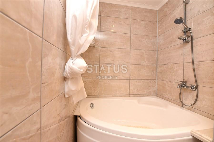 Comfortable three-room apartment by the sea in Tosmur 115m2 фото 5