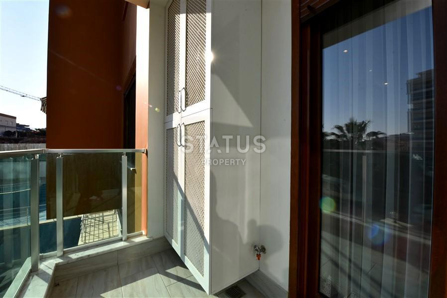 Comfortable three-room apartment by the sea in Tosmur 115m2 фото 16