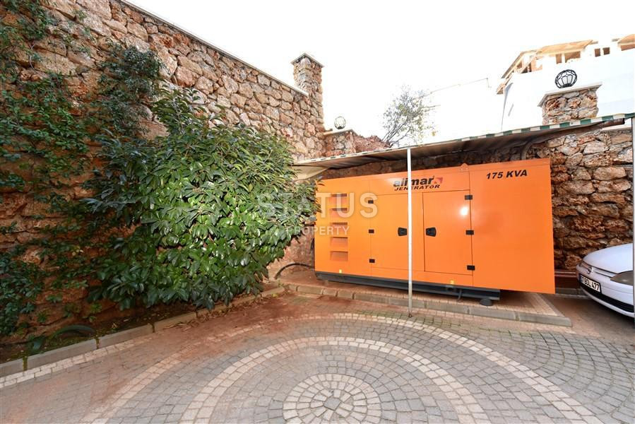 Comfortable three-room apartment by the sea in Tosmur 115m2 фото 27