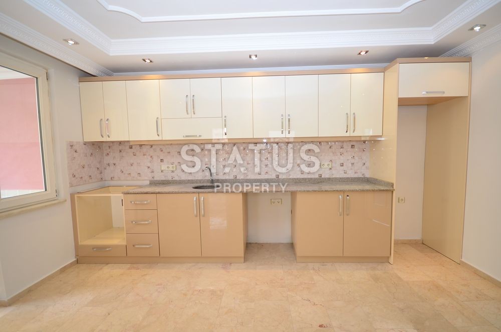 Трехкомнатные апартаменты с ремонтом в Махмутларе, 120 м2 фото 5