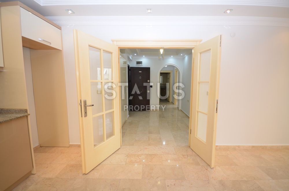 Трехкомнатные апартаменты с ремонтом в Махмутларе, 120 м2 фото 6