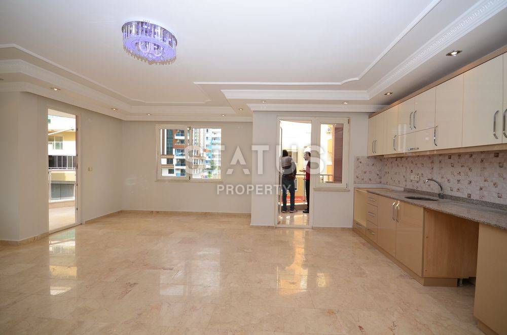 Трехкомнатные апартаменты с ремонтом в Махмутларе, 120 м2 фото 13