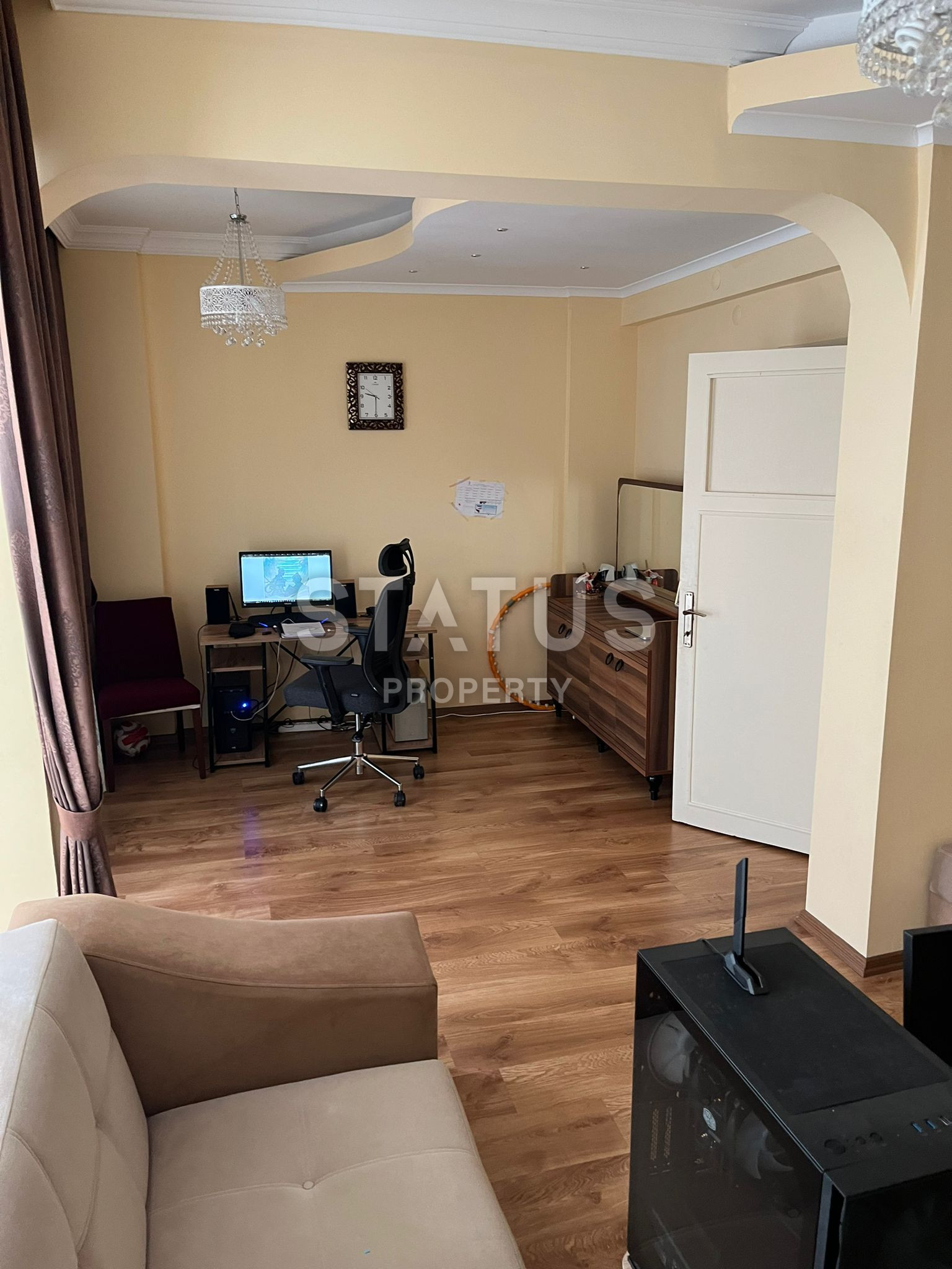 Трёхкомнатная квартира мебелированная в центре Алании,90м2. фото 3