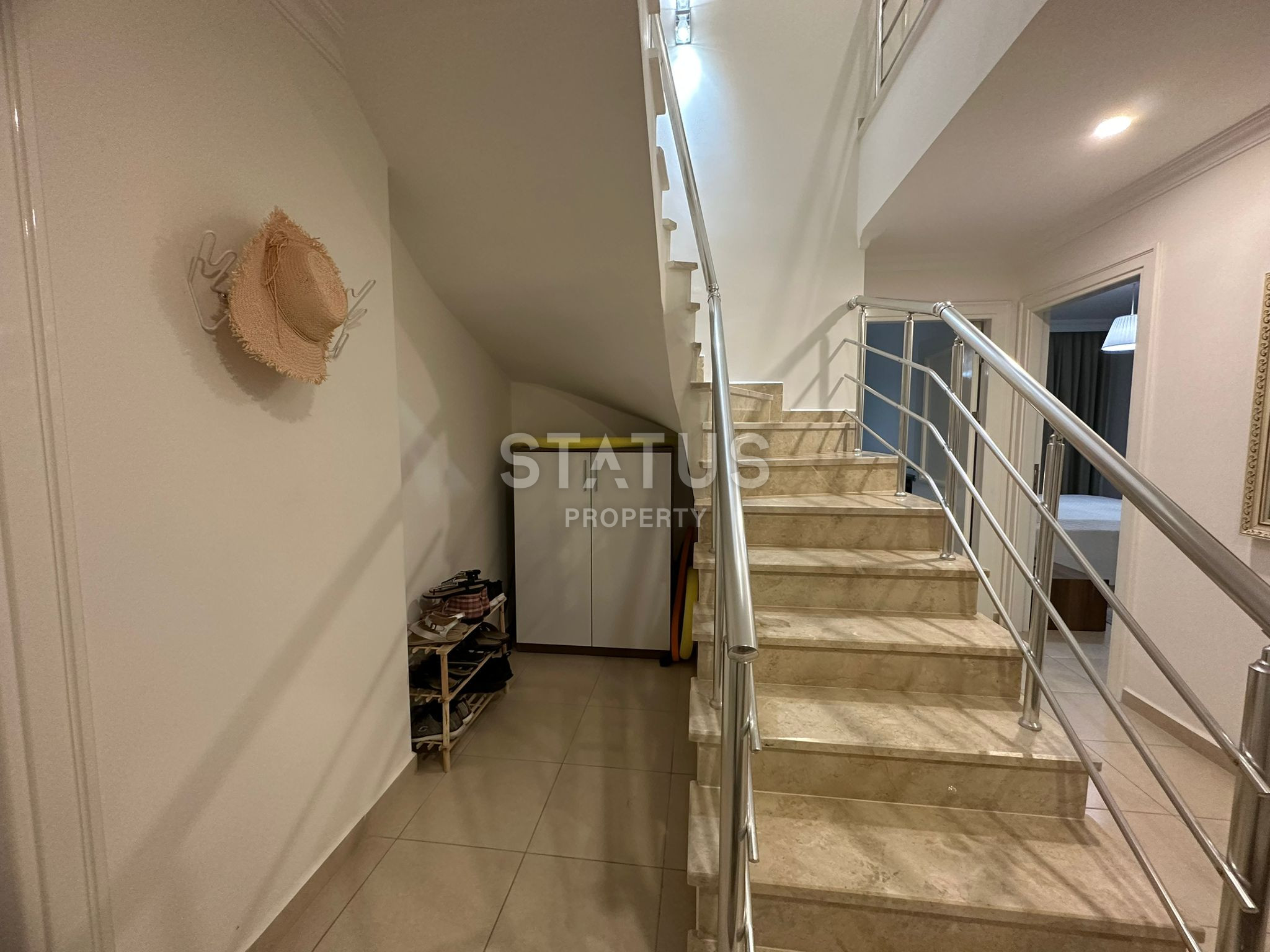 Luxurious 5+1 duplex with panoramic views in Cikcilli area 260m2 фото 17