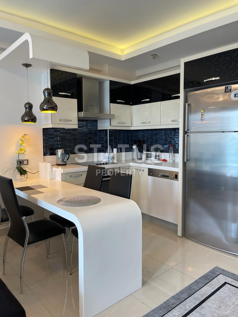 Квартира 1+1 в элитном комплексе! Мебель + техника, 50 м2 фото 4