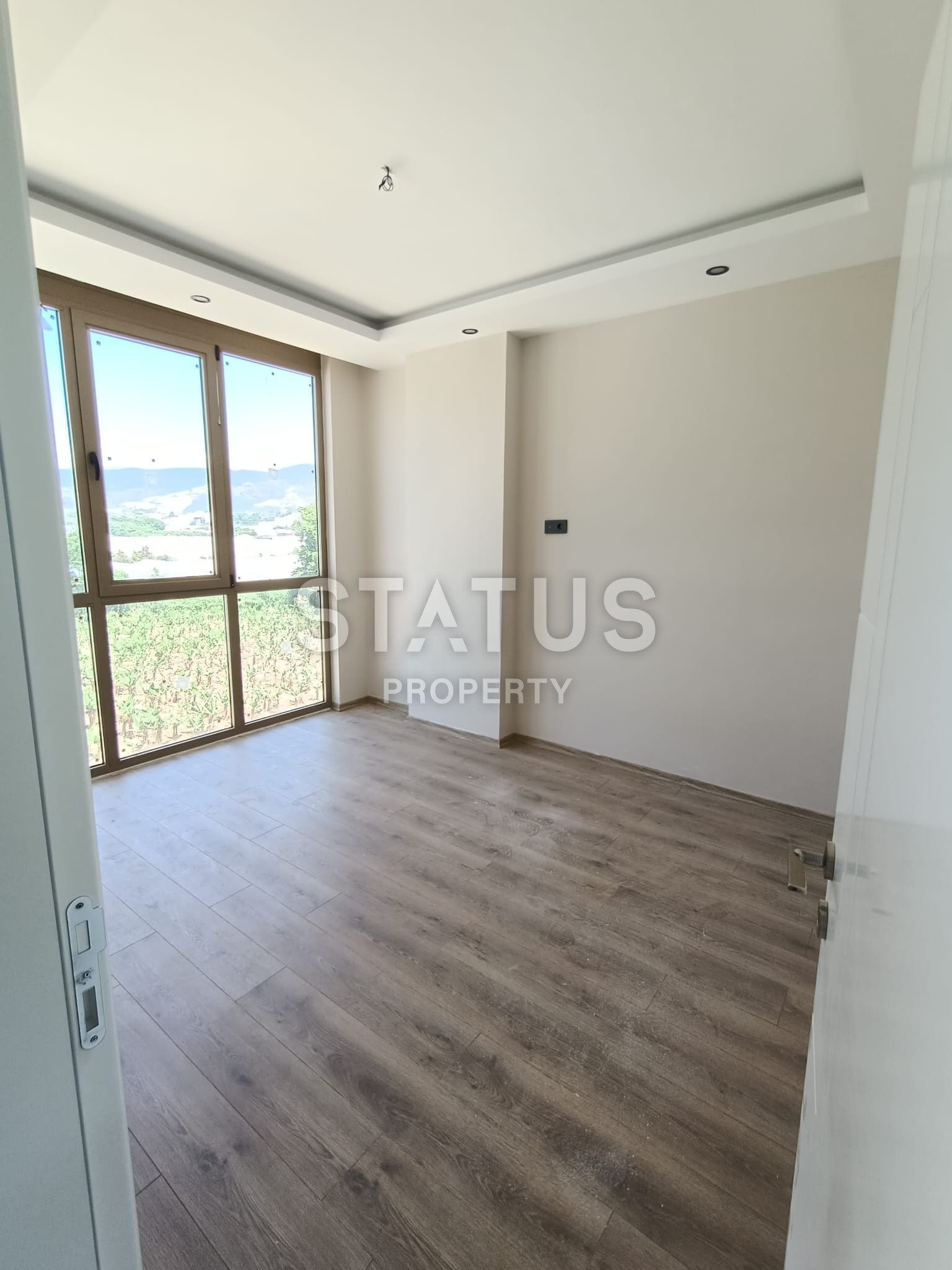 Five new apartments in NEW COMPLEX in Kargicak, 51 m2 фото 3