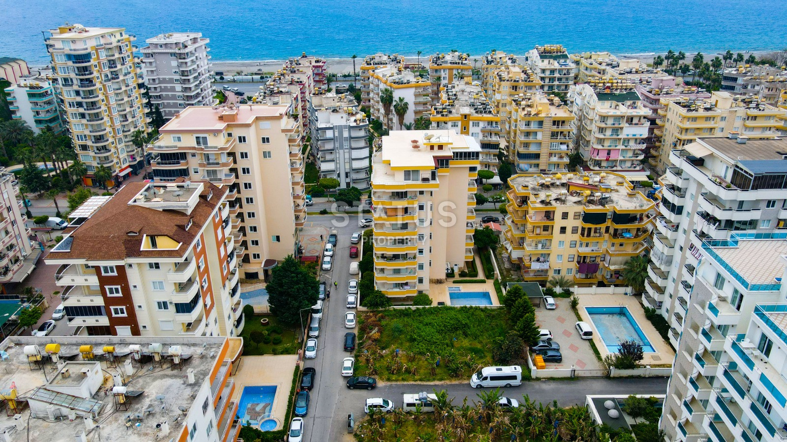 Квартира больших комнат в районе Махмутлар, 125м2 фото 1