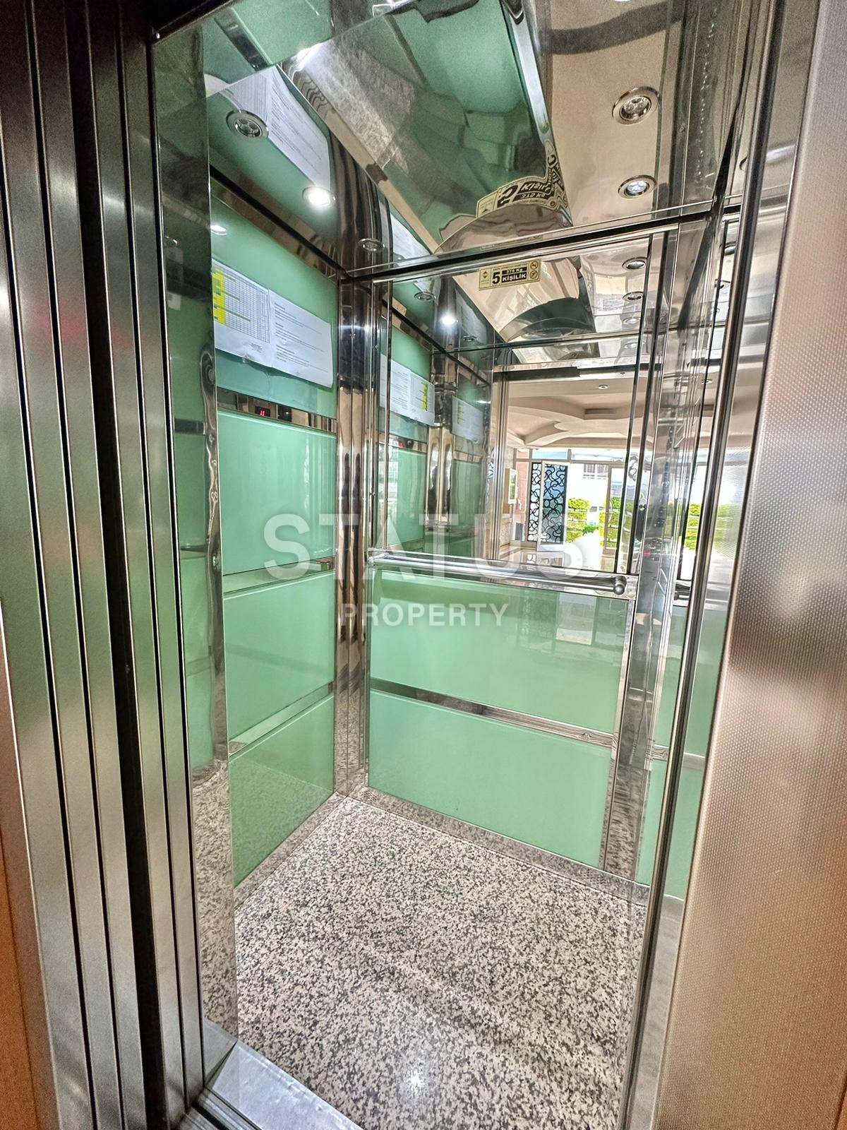 Two-level turnkey duplex 500m from the sea in the Tosmur area. 5+1. 250m2 фото 24