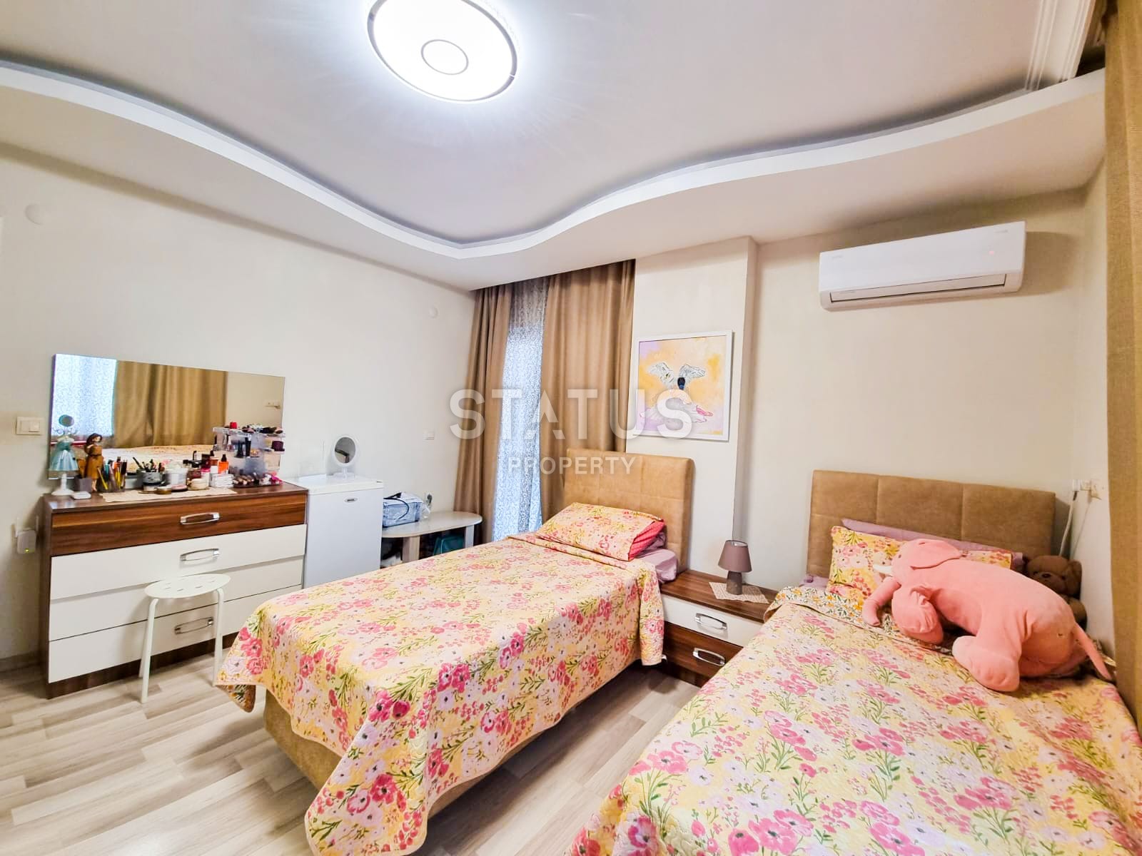 Furnished three-room apartment by the sea in Mahmutlar. 110m2 фото 13