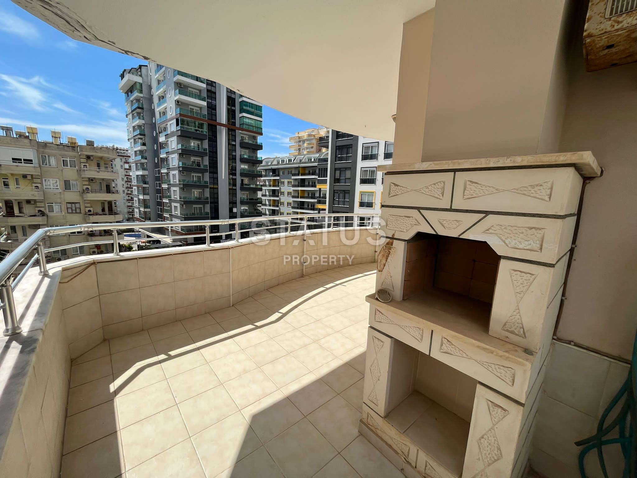 Furnished four-room apartment by the sea in Mahmutlar. 145m2 фото 21