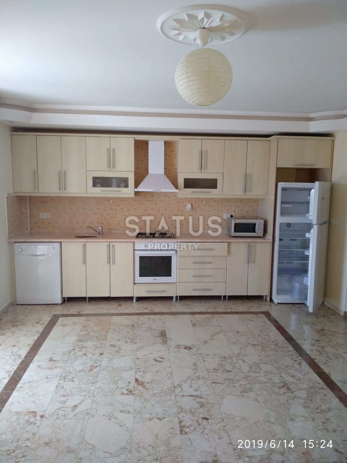 Квартира 2+1 с бытовой техникой в Махмутларе по низкой цене фото 3